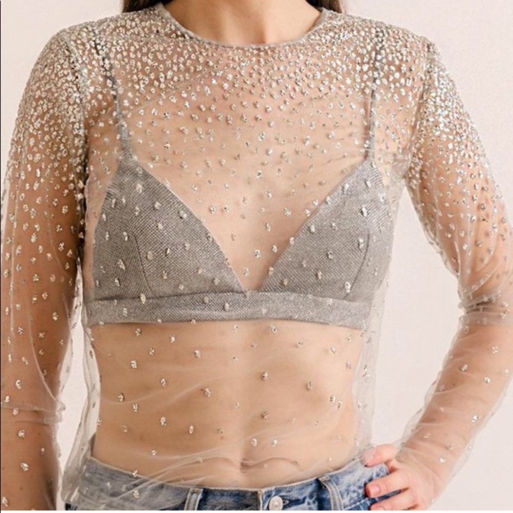 🎁Cascading Shimmer Top by lirika Matoshi brand new ONE SIZE it can fit S and M - Picture 2 of 4